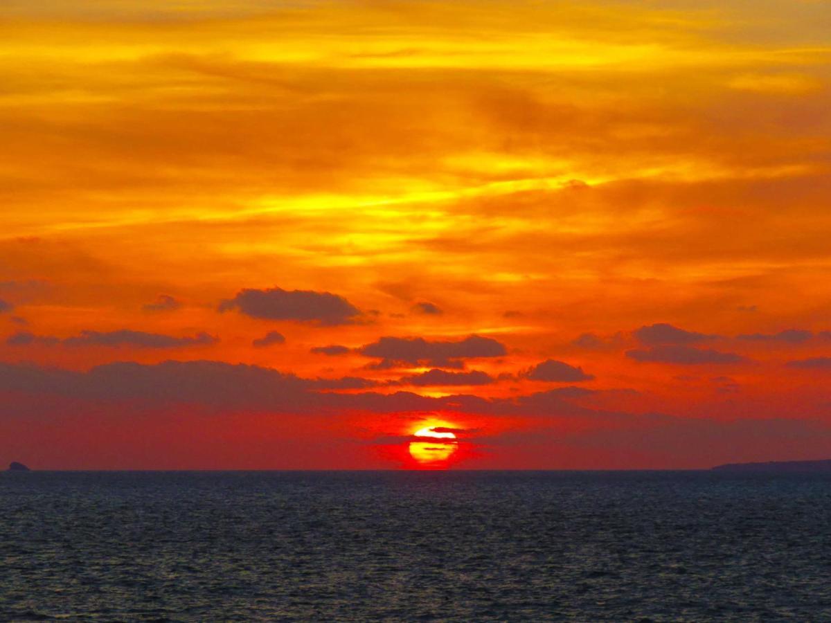 Panohome Porto Pino Bagian luar foto