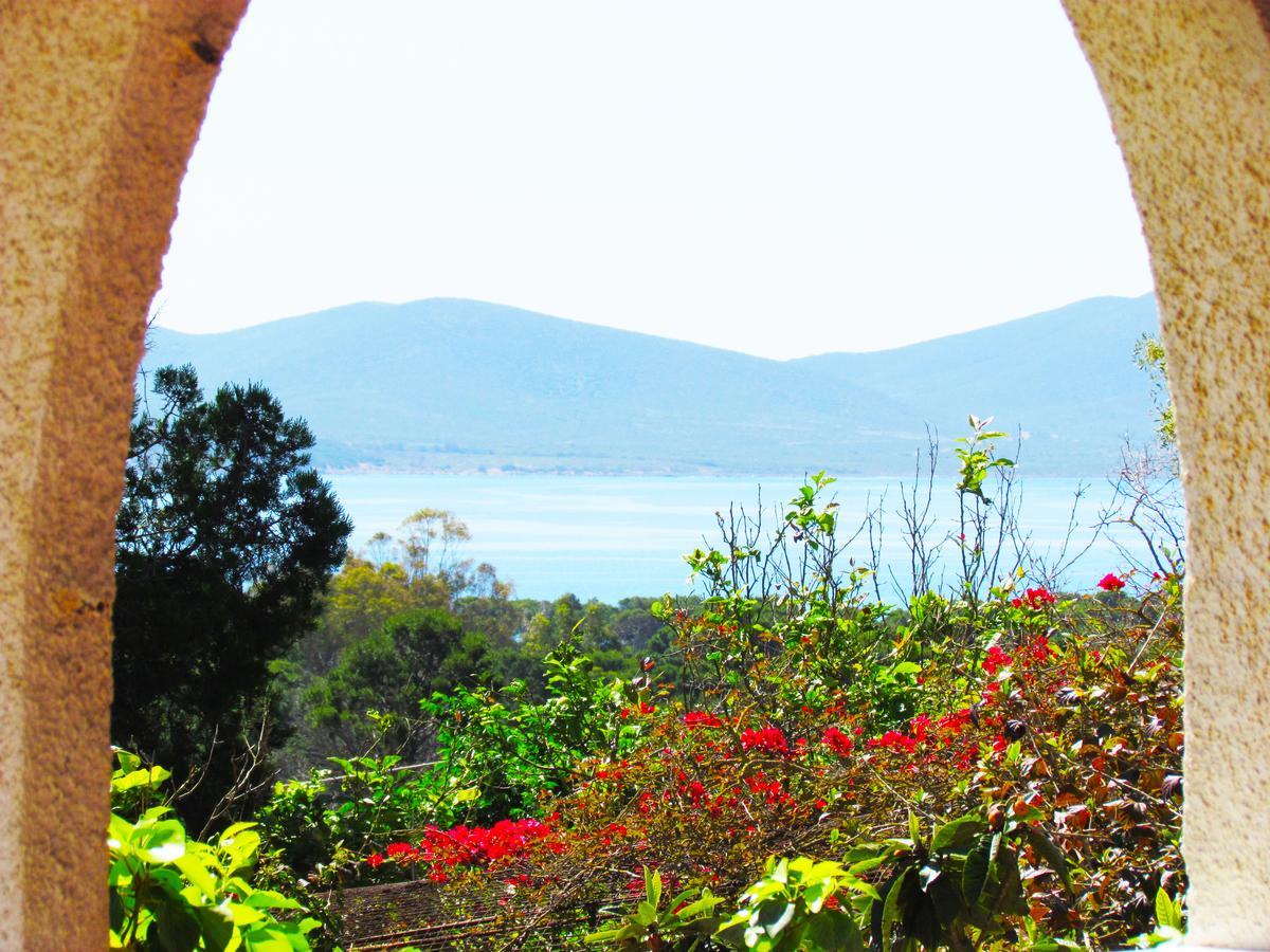 Panohome Porto Pino Bagian luar foto