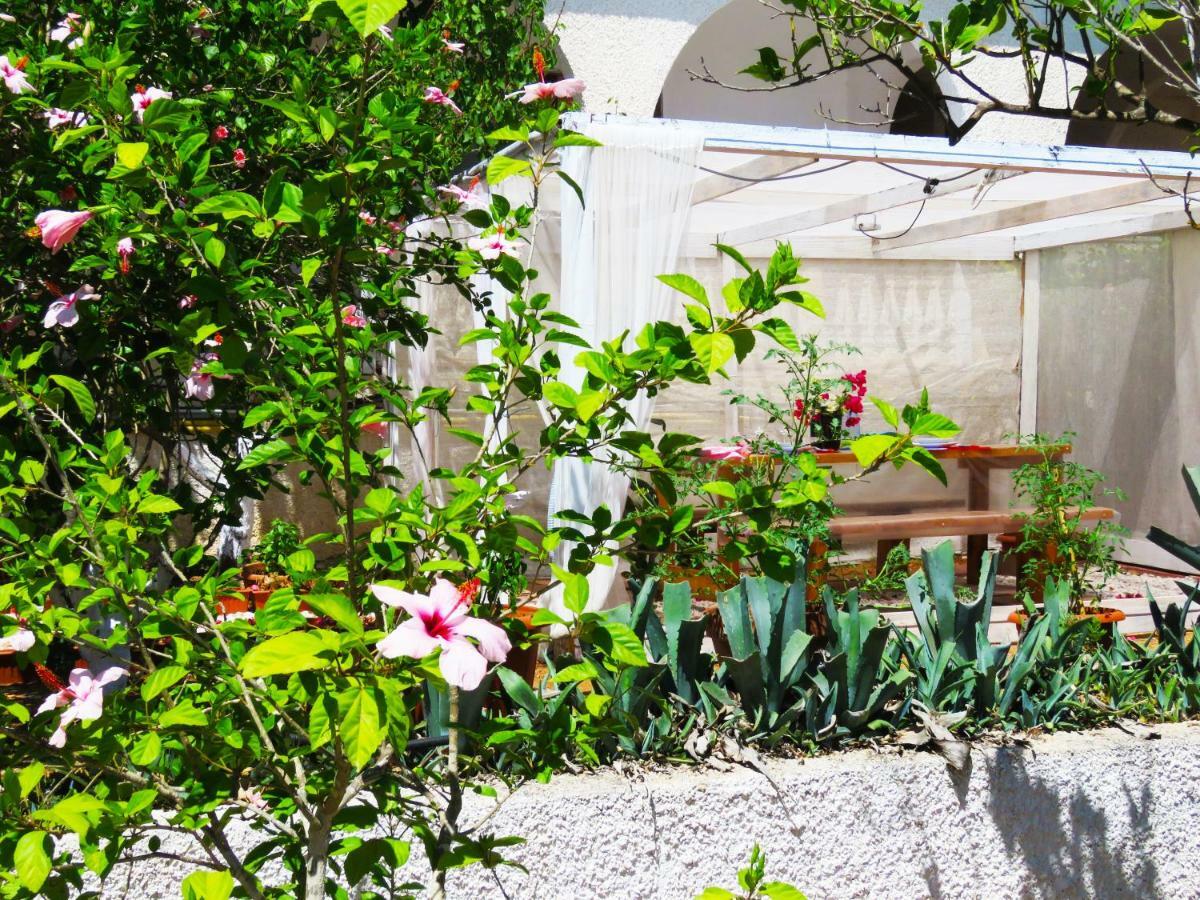 Panohome Porto Pino Bagian luar foto